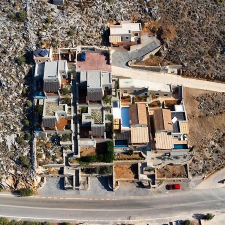 Petra Boutique Homes Arginonda Esterno foto
