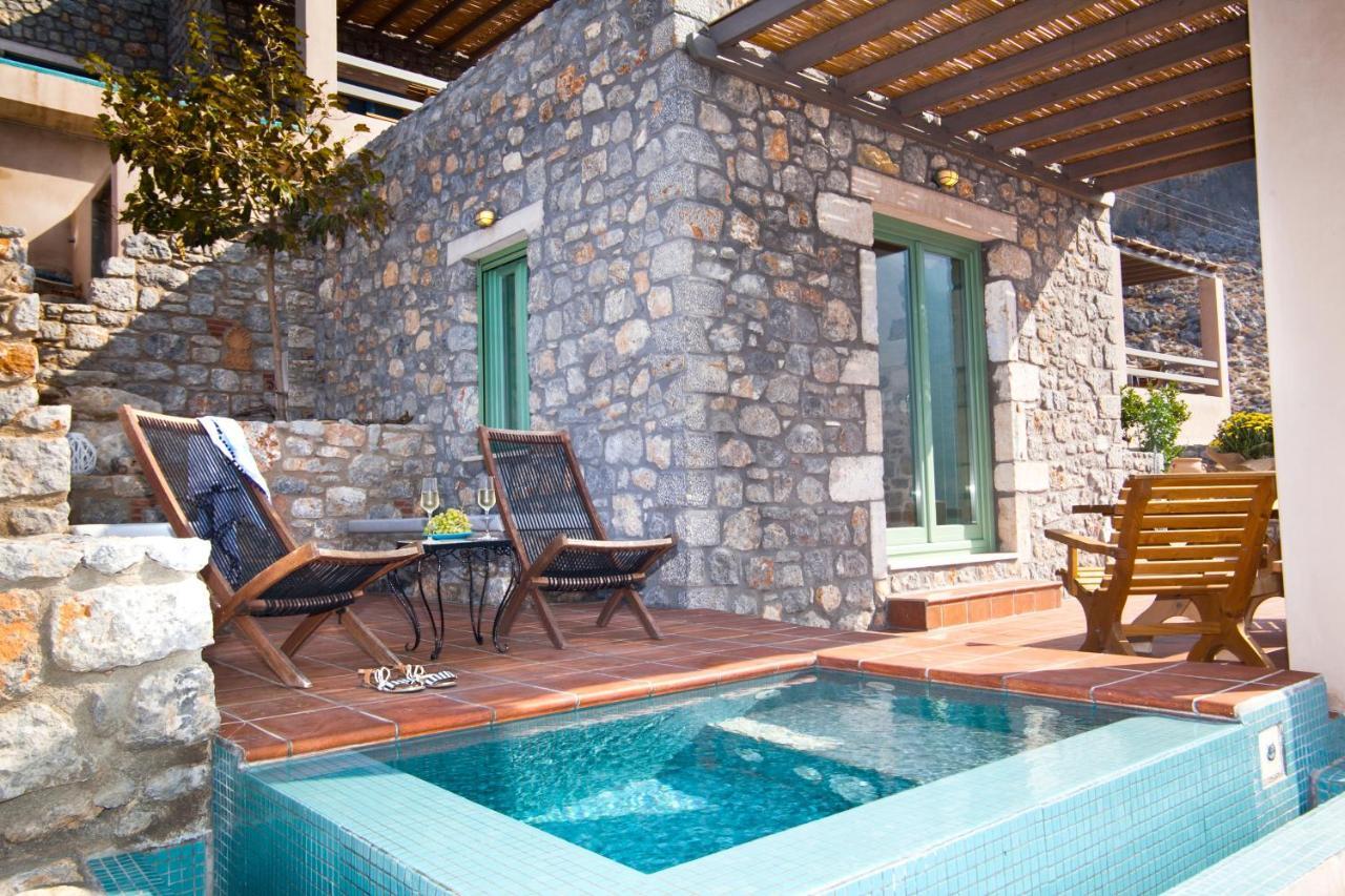 Petra Boutique Homes Arginonda Esterno foto